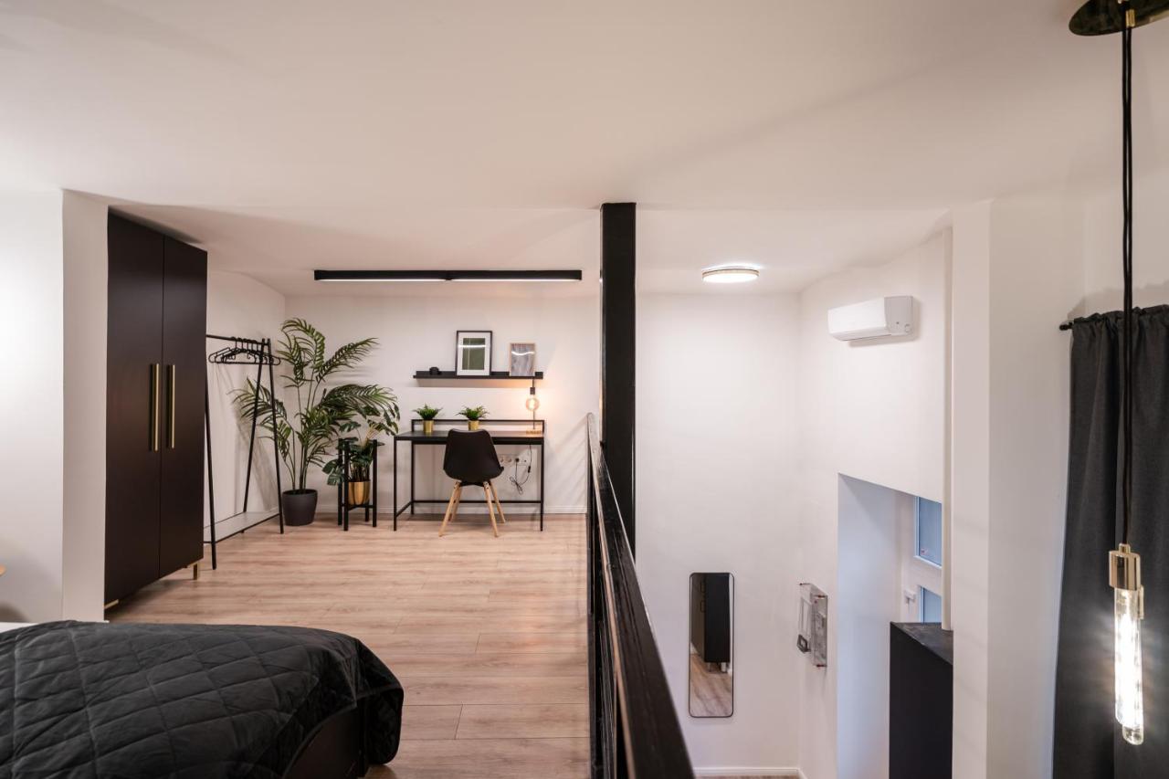 D24 - Historic Quarter Design Loft - Best Location By Bqa Budapest Eksteriør bilde