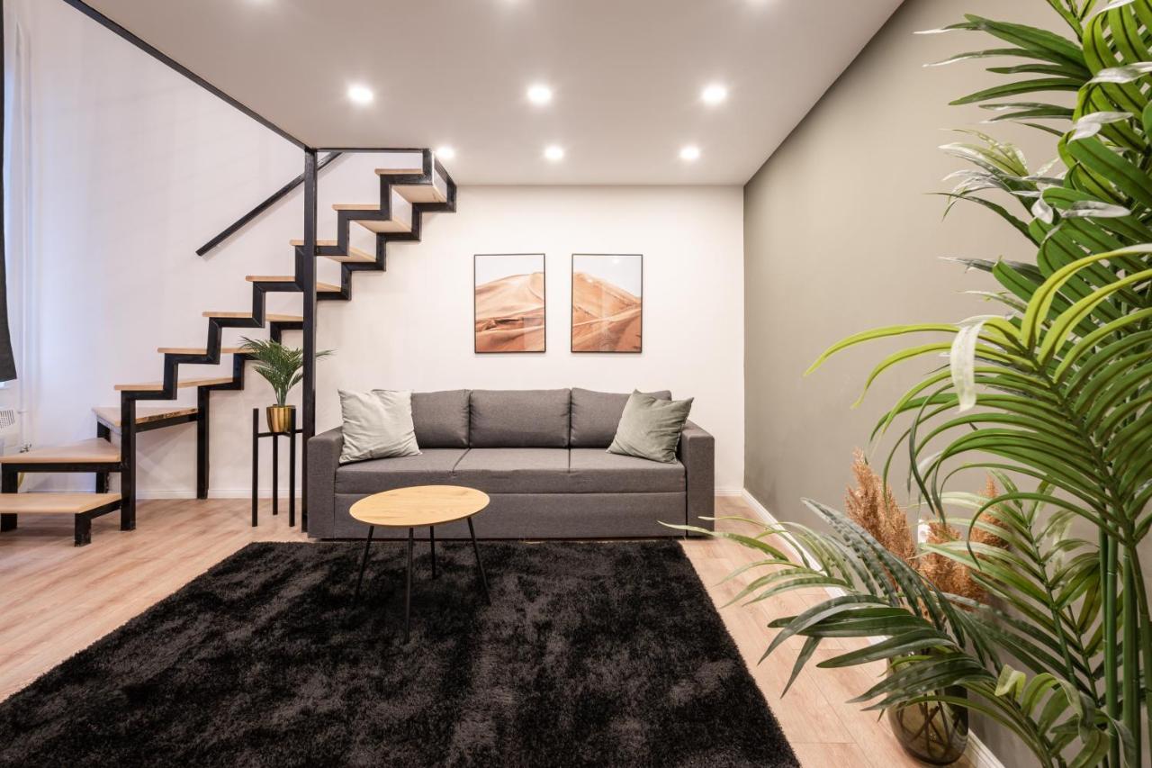 D24 - Historic Quarter Design Loft - Best Location By Bqa Budapest Eksteriør bilde
